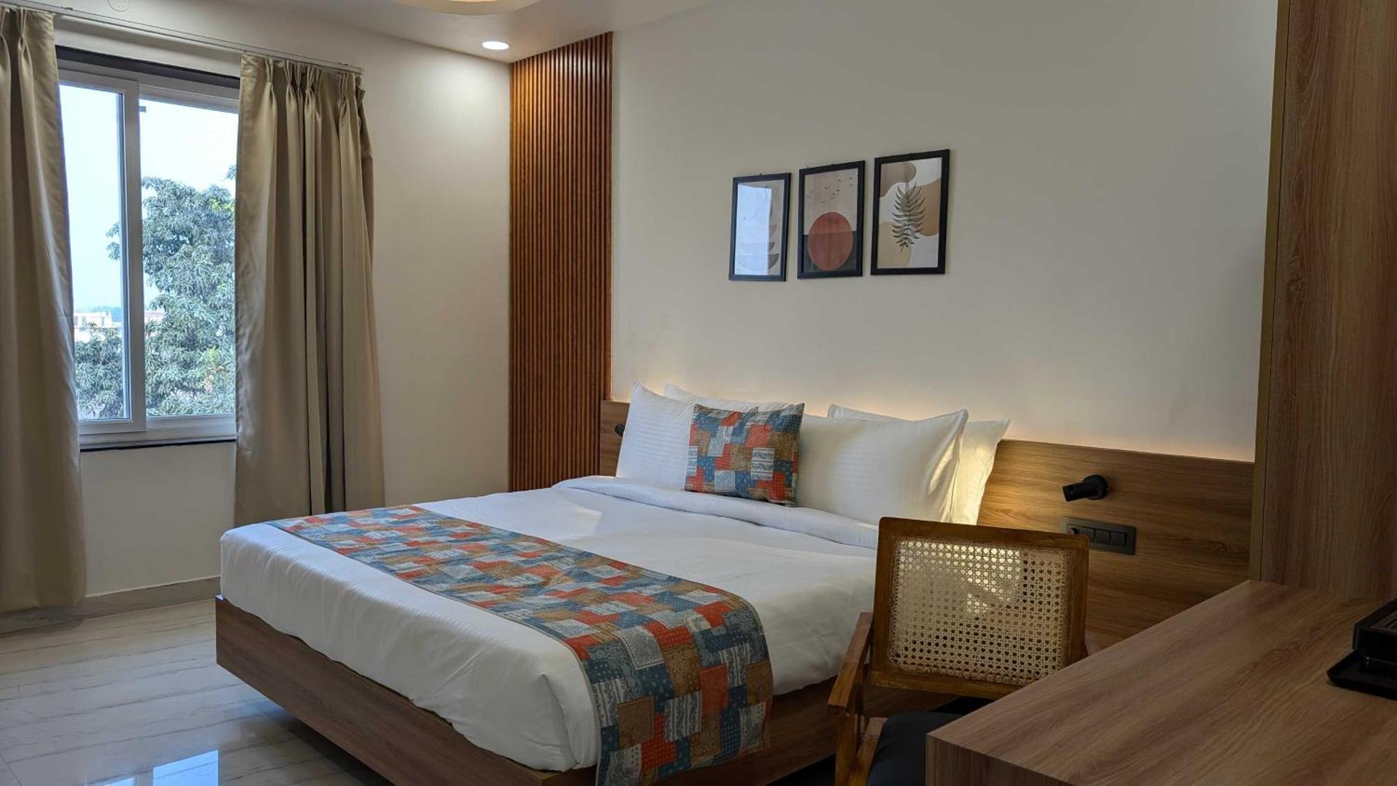 Hotel O Vasu Palace Ayodhya Ngoại thất bức ảnh